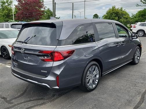 2025 Honda Odyssey Touring