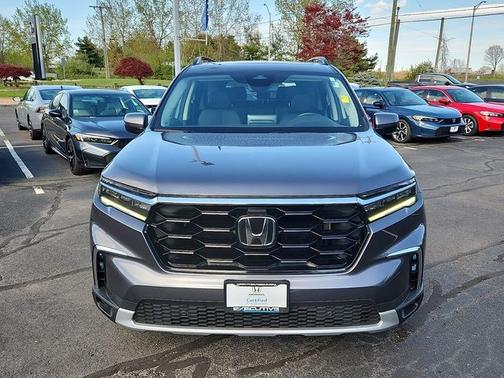 Gray 2023 Honda Pilot Touring