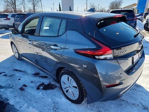 2023 Nissan Leaf S