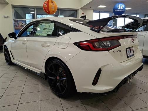 2025 Honda Civic Type R Base