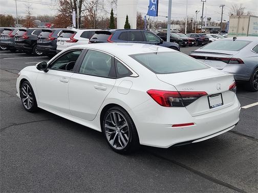 2023 Honda Civic Touring