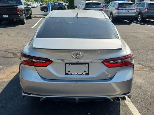 Celestial Silver Metallic 2024 Toyota Camry SE