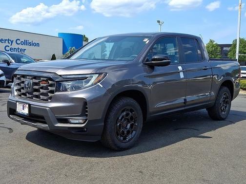 2025 Honda Ridgeline TrailSport+