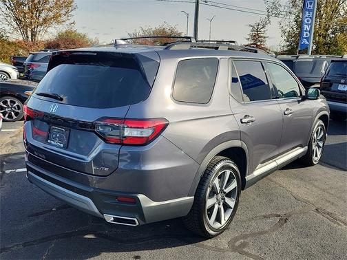 2024 Honda Pilot Elite