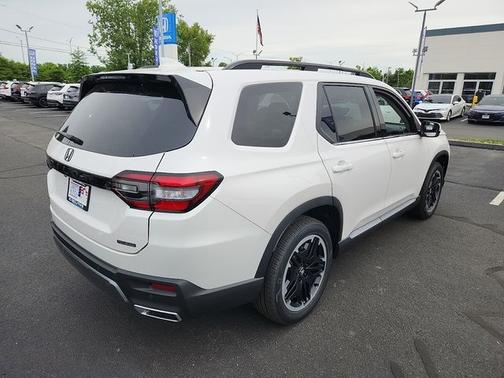 White 2026 Honda Pilot Touring S