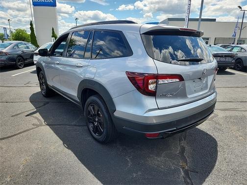 2022 Honda Pilot TrailSport