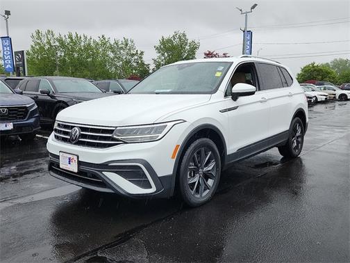 2022 Volkswagen Tiguan 2.0T SE