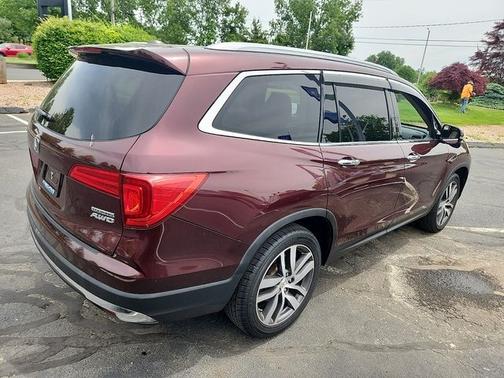 Dark Cherry Pearl 2016 Honda Pilot Touring