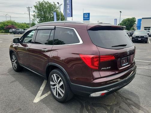 Dark Cherry Pearl 2016 Honda Pilot Touring
