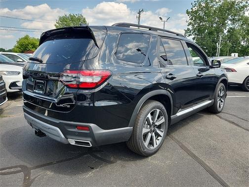 2025 Honda Pilot Elite