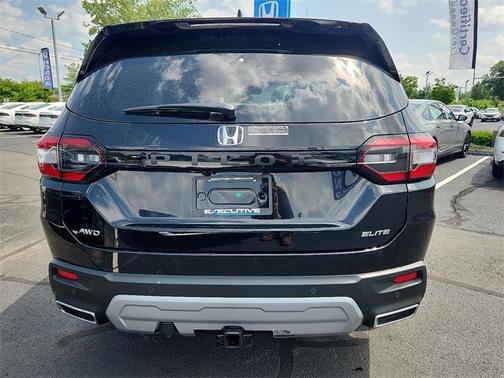 2025 Honda Pilot Elite
