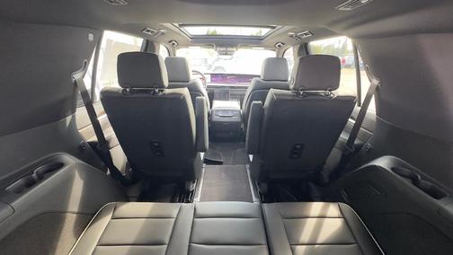2025 Cadillac Escalade Premium Luxury