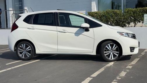 2017 Honda Fit EX