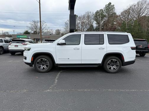 2022 Jeep Wagoneer Series III 4x4