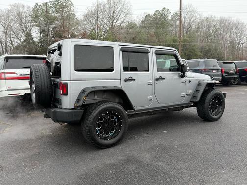 2013 Jeep Wrangler Unlimited Sahara