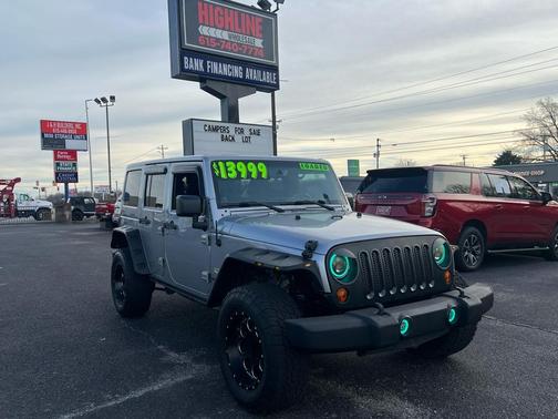 2013 Jeep Wrangler Unlimited Sahara