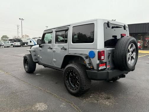 2013 Jeep Wrangler Unlimited Sahara