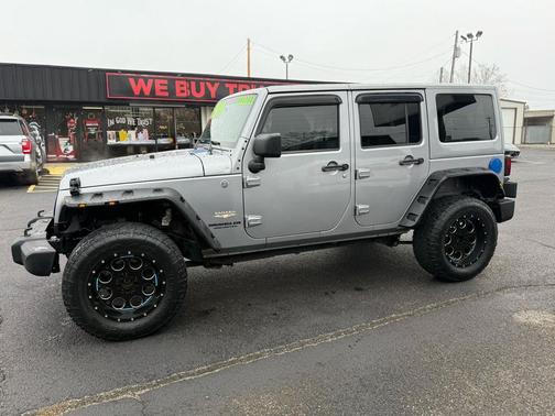 2013 Jeep Wrangler Unlimited Sahara