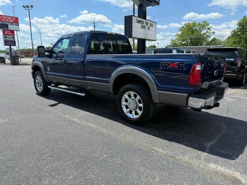 black 2011 Ford F-250 4WD SuperCab 142'' XL