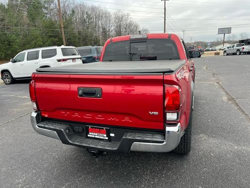 2018 Toyota Tacoma SR