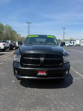 Black 2016 RAM 1500 Tradesman/Express