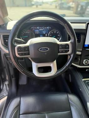2023 Ford Expedition XLT