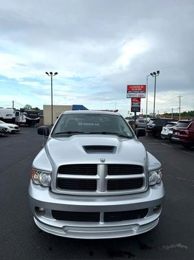 2005 Dodge Ram 1500 SRT-10 Quad Cab