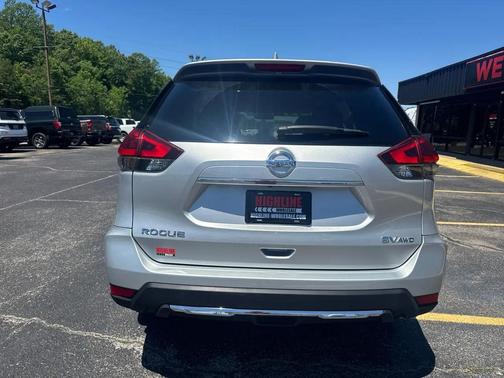 Brilliant Silver 2018 Nissan Rogue SV