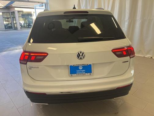 2021 Volkswagen Tiguan 2.0T SE