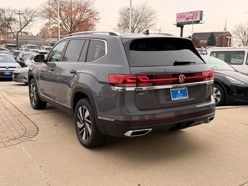 2026 Volkswagen Atlas 2.0T SEL