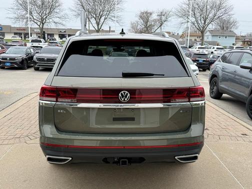 2025 Volkswagen Atlas 2.0T SEL
