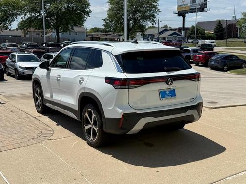 2025 Volkswagen Tiguan 2.0T SE