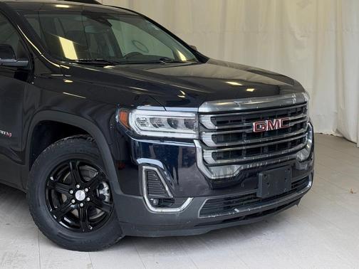 2021 GMC Acadia AT4