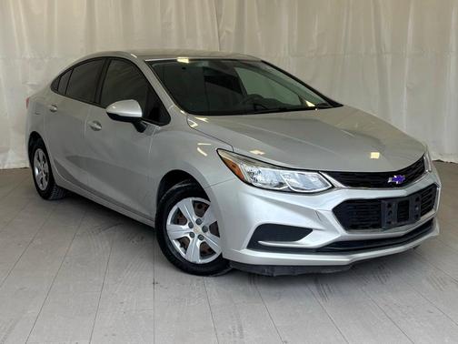 2018 Chevrolet Cruze LS