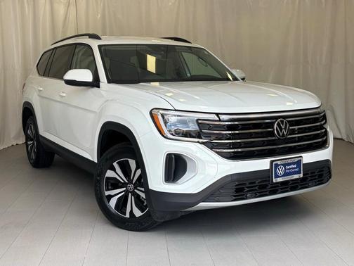 2024 Volkswagen Atlas 2.0T SE