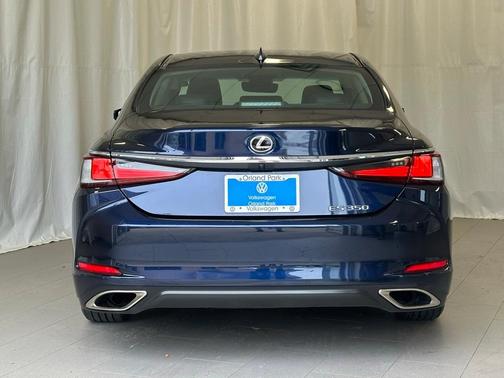 2022 Lexus ES 350 Base