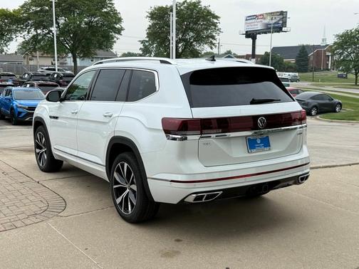 2025 Volkswagen Atlas 2.0T SEL Premium R-Line