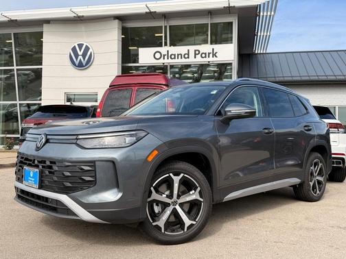 2025 Volkswagen Tiguan 2.0T SE