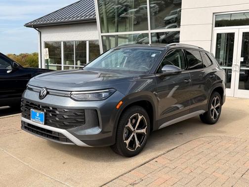 2025 Volkswagen Tiguan 2.0T SE