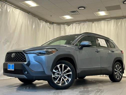 2022 Toyota Corolla Cross XLE