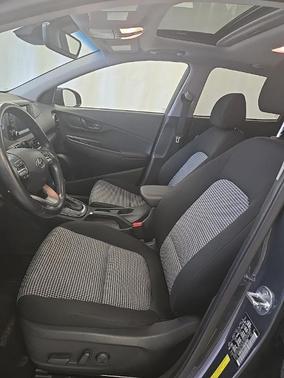 2021 Hyundai KONA SEL Plus