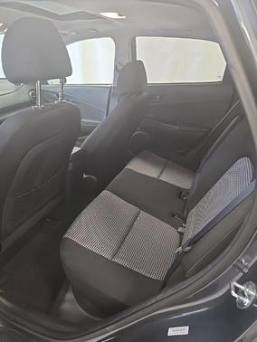 2021 Hyundai KONA SEL Plus