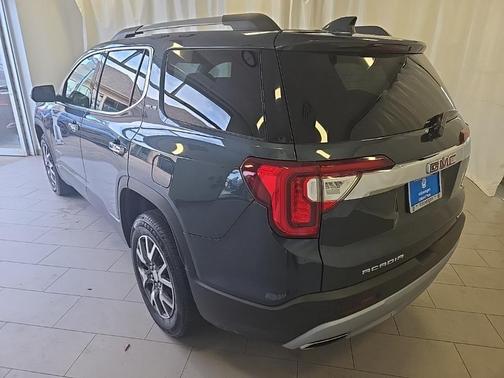 2020 GMC Acadia SLE