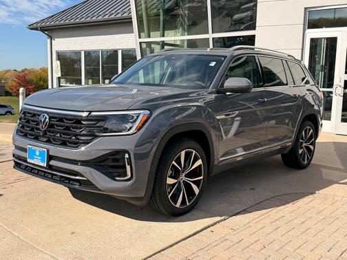 2025 Volkswagen Atlas 2.0T SEL Premium R-Line