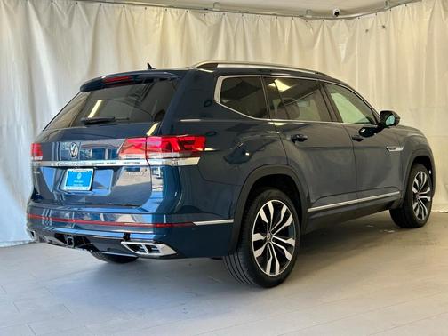 2022 Volkswagen Atlas 3.6L SEL Premium R-Line