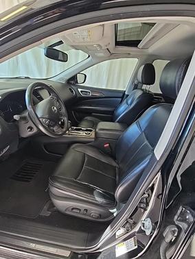 2017 Nissan Pathfinder Platinum