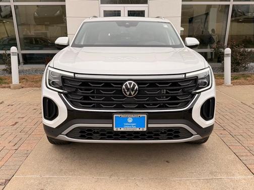 2026 Volkswagen Atlas Cross Sport 2.0T SEL