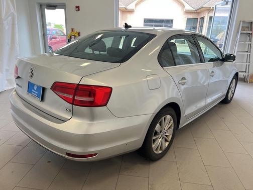 2015 Volkswagen Jetta 1.8T SE