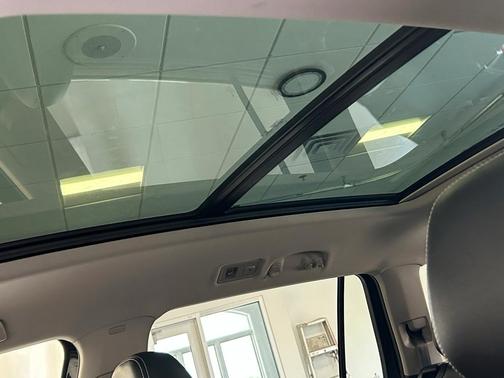 2022 Volkswagen Atlas 3.6L SEL Premium R-Line