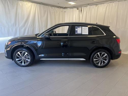 2022 Audi Q5 45 S line quattro Premium